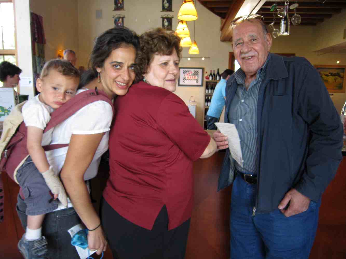 zein sama mama baba  Sonoma 2011